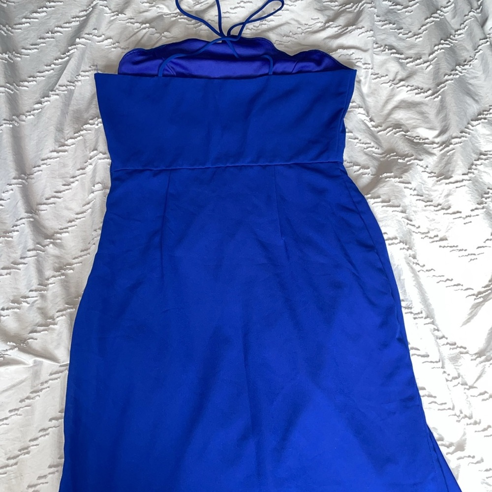 Dress - Picture 3 of 3